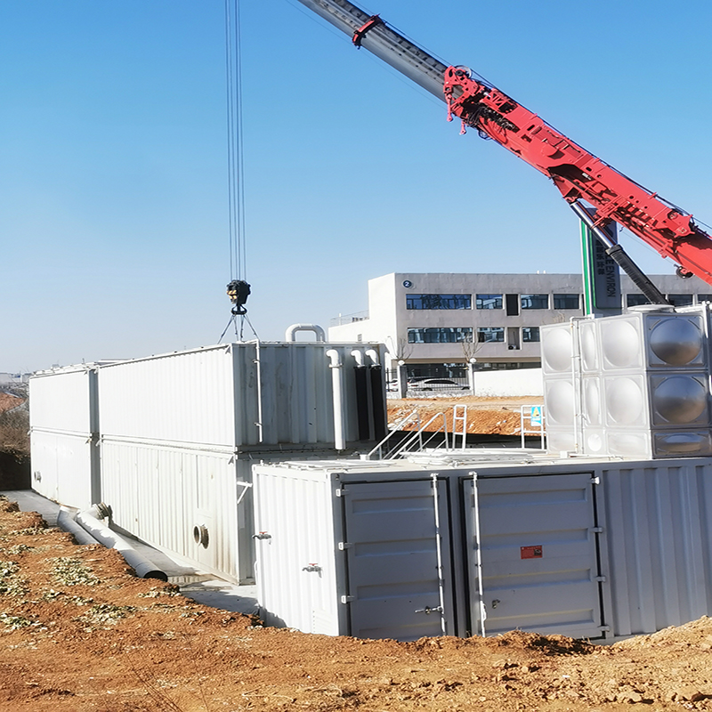 擔(dān)心MBR污水處理設(shè)備不達(dá)標(biāo)？我們以“專業(yè)工藝設(shè)計+設(shè)備生產(chǎn)+運營維護”全程負(fù)責(zé)，讓您高枕無憂?！